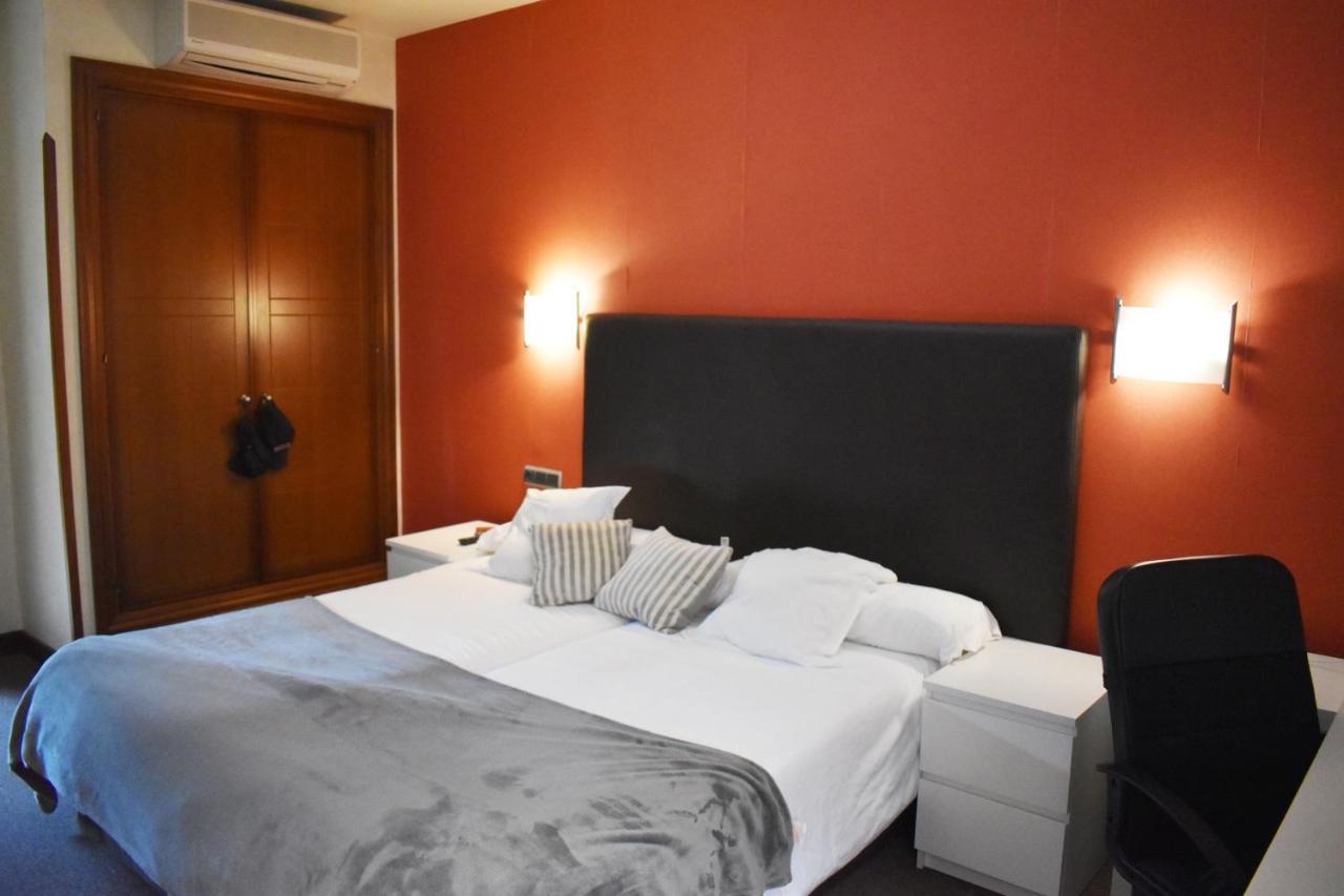 Guest house Palacio San Facundo 2*