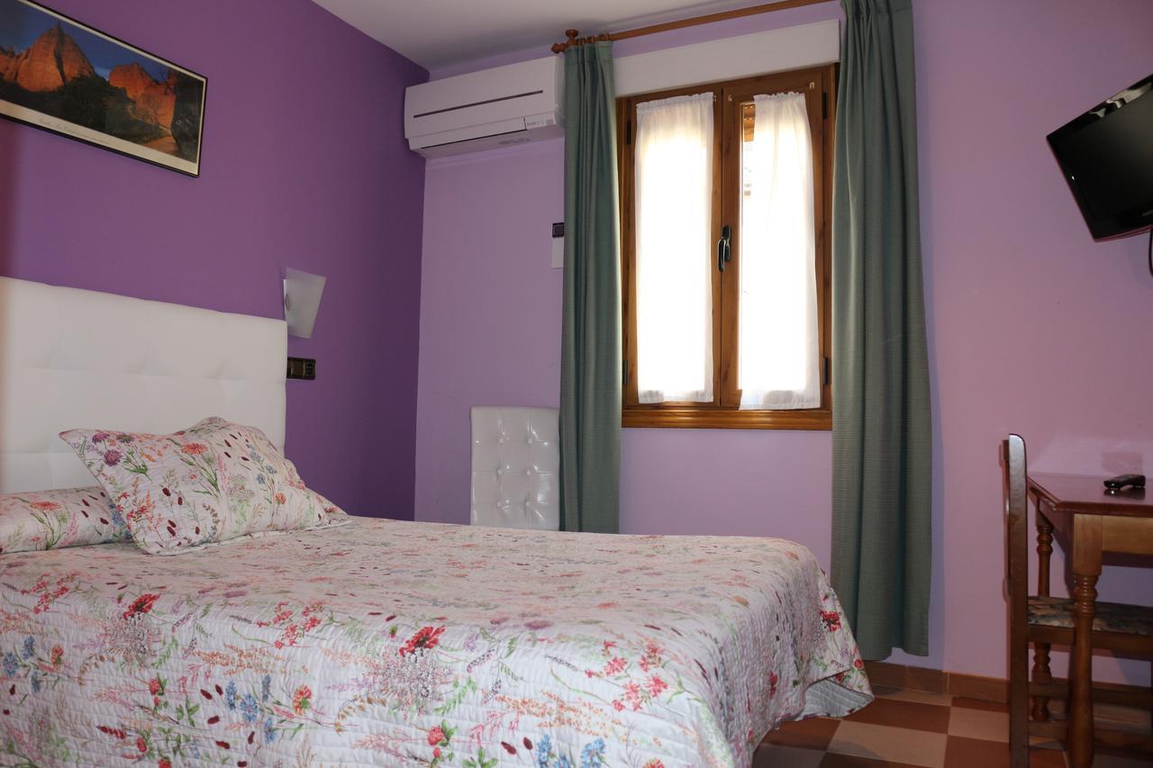 Don Jaime Ii Guest house Segovia