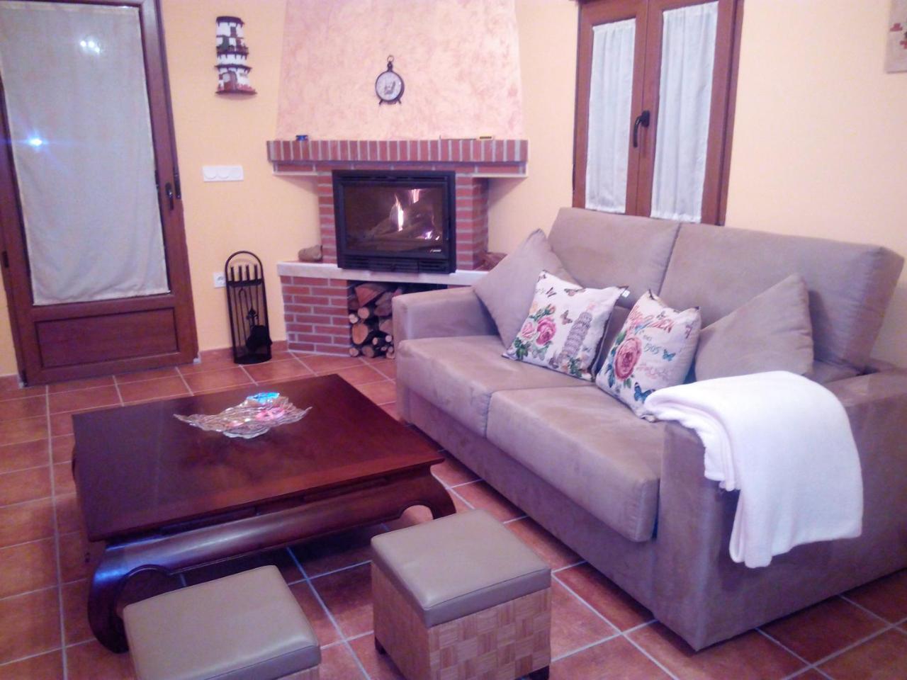 Casa rural El Abuelo Anselmo Segovia