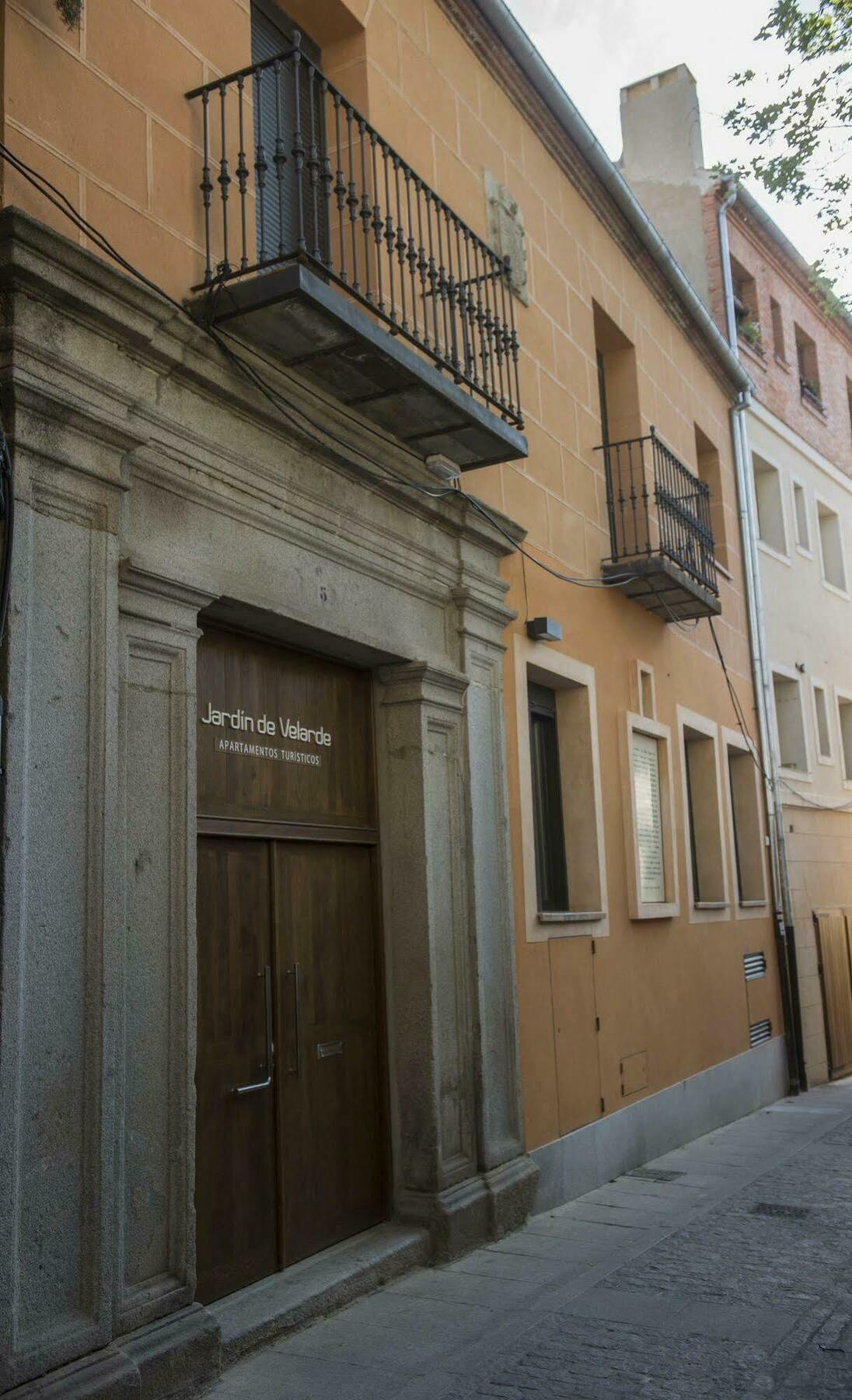 Apartamento Jardin De Velarde *