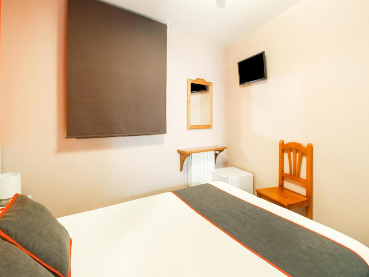 Guest house Oyo El Gato 2*