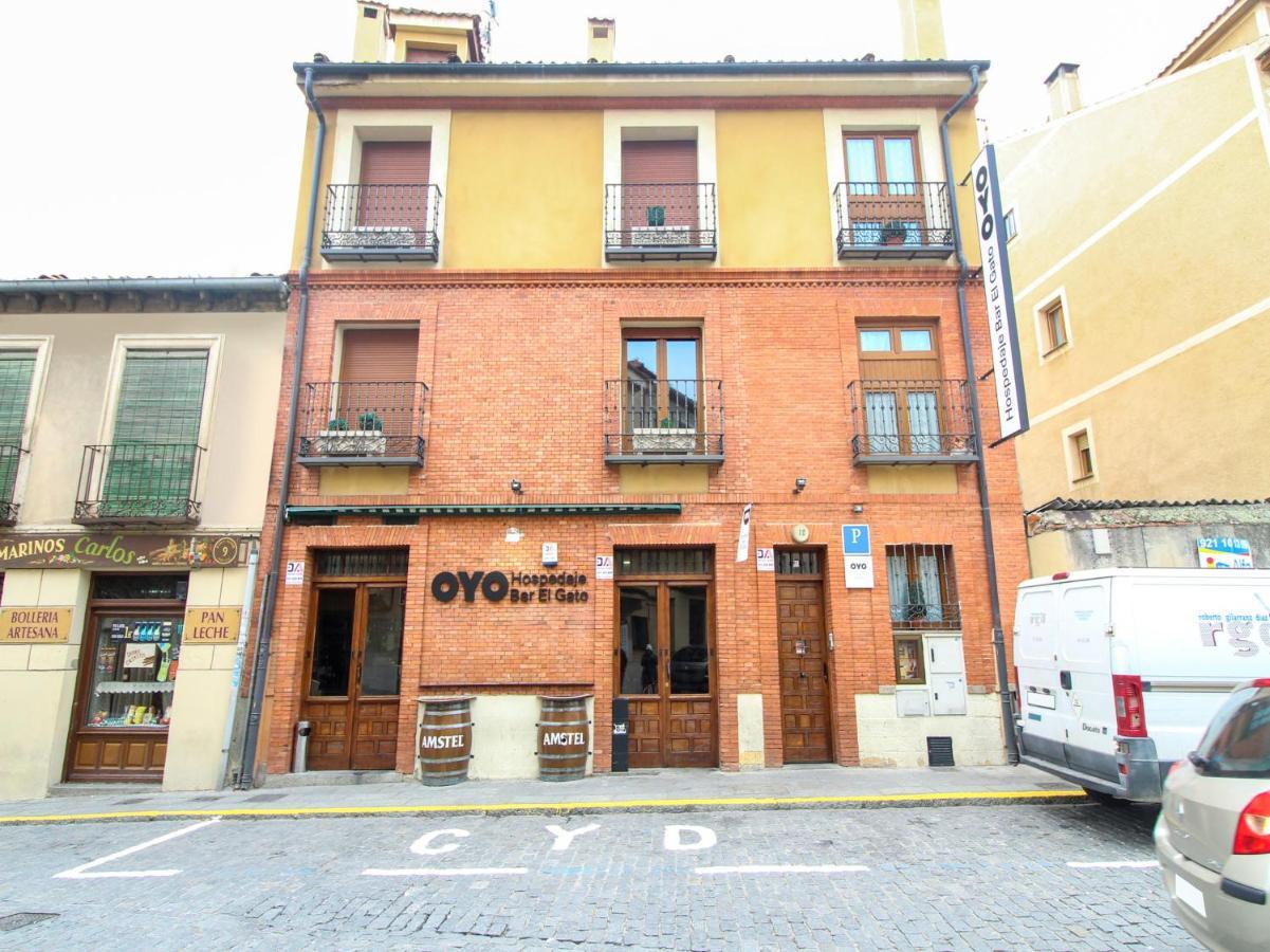 Oyo El Gato Guest house Segovia